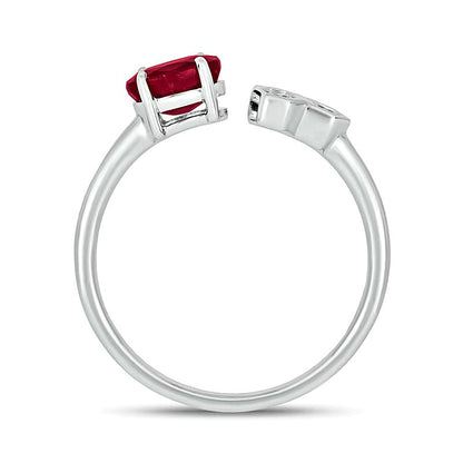 Fashion-Ring mit ovalem Labor-Rubin und 0,17 ct. Gesamtgewicht Diamanten in 10K Weißgold