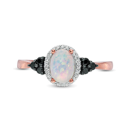 Ring mit ovalem im Labor erzeugtem Opal und behandeltem schwarzem und weißem Diamant 0,17 ct. Gesamtgewicht im Halo in 10K Roségold