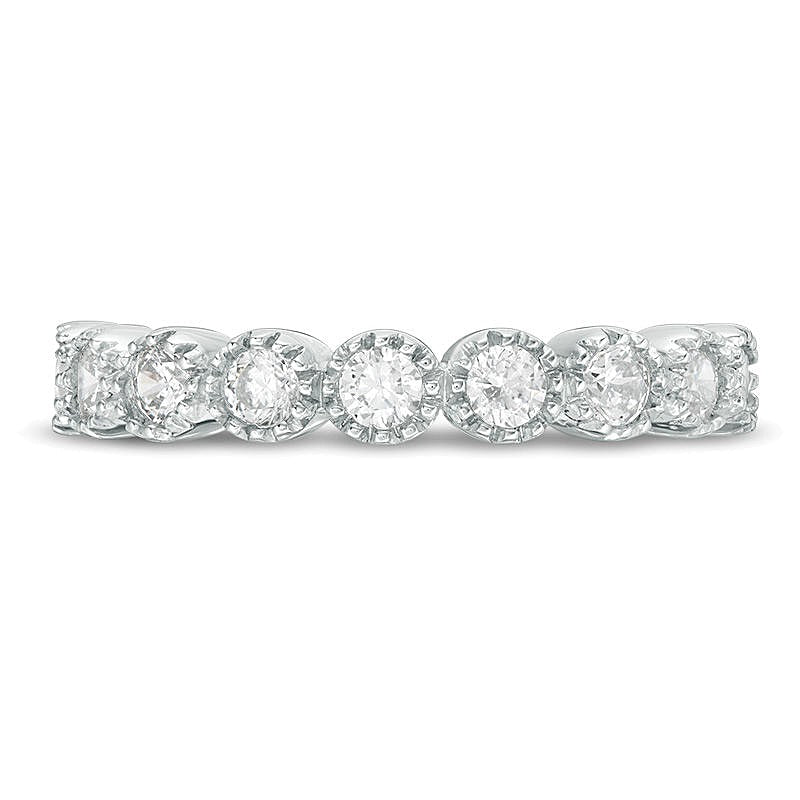 Memoire-Ring mit 0.5 ct. Gesamtgewicht Diamanten im Vintage-Stil mit neun Steinen in 10K Weißgold