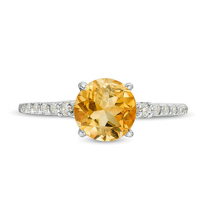 Verlobungsring mit 7,0 mm Citrin und 0,13 ct. Gesamtgewicht Diamanten in 10K Gelbgold