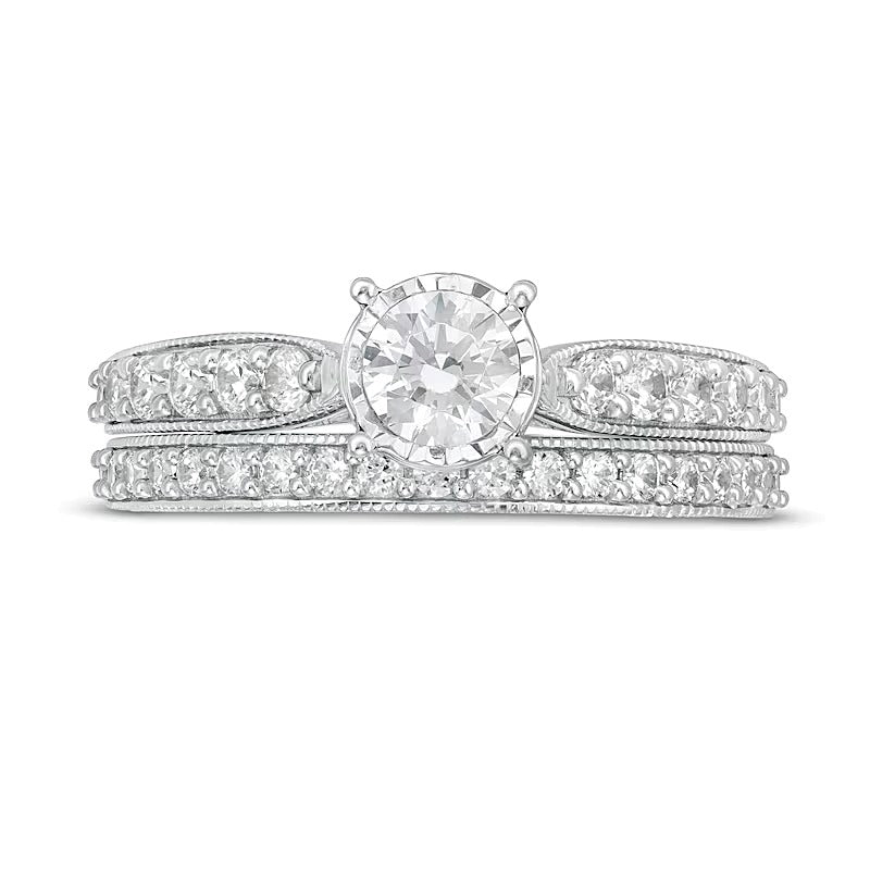 1.0 CT. Gesamtgewicht Diamant-Brautset mit sich verjüngender Ringschiene in 10K Weißgold