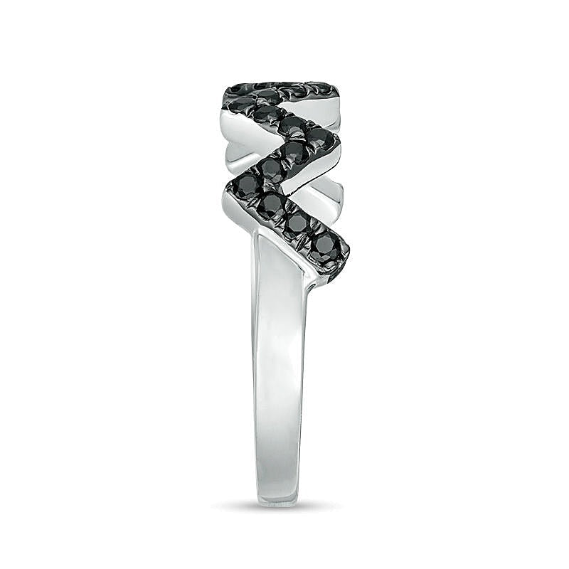 0.33 ct. Gesamtgewicht schwarzer Diamant Zickzack-Ehering in 10K Weißgold