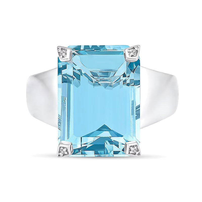 Ring mit Topas im Smaragdschliff in Sky Blue und Diamanten mit 0,05 ct. Gesamtgewicht in Sterlingsilber