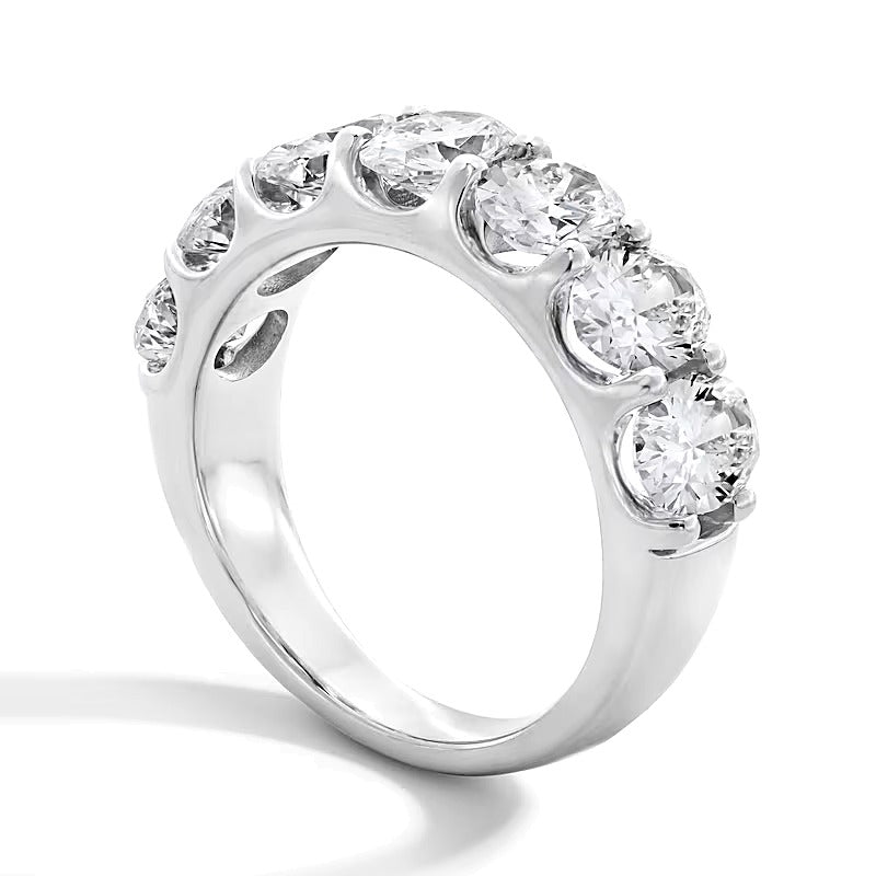 3.0 ct. Gesamtgewicht Memoire-Ring mit sieben ovalen Labordiamanten in 14K Weißgold (F/SI2)