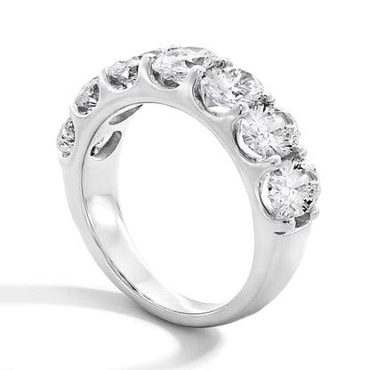 3.0 ct. Gesamtgewicht Memoire-Ring mit sieben ovalen Labordiamanten in 14K Weißgold (F/SI2)