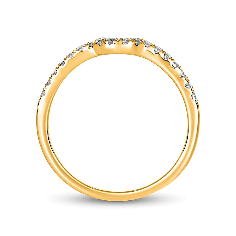 1.0 CT. Gesamtgewicht Brautset mit ovalem Diamant in 14K Gelbgold (I/I2)