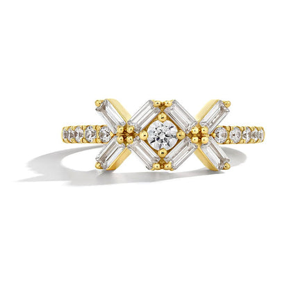 0,75 ct. Gesamtgewicht "XO"-Ring mit Diamanten im Baguette- und Rundschliff in 14K Gelbgold
