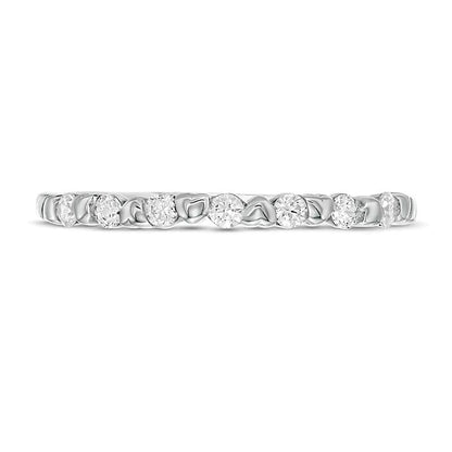0.2 ct. Gesamtgewicht Diamant Ring mit Herzmuster zum Stapeln in 10K Weißgold
