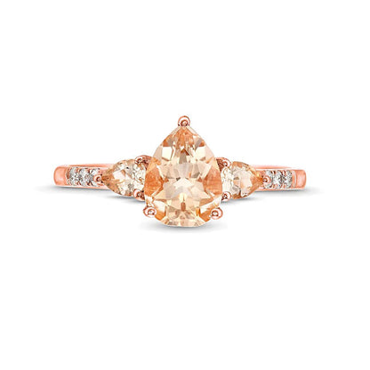 Dreistein-Ring mit tropfenförmigem Morganit und 0,07 ct. Gesamtgewicht Diamanten in 10K Roségold