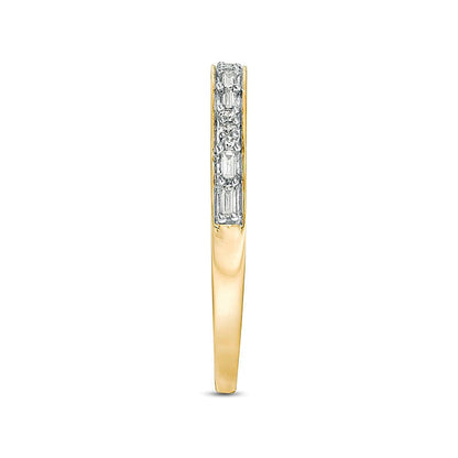 Ring mit Baguette- und rundem Diamant 0.13 ct. Gesamtgewicht in 10K Gelbgold für Damen
