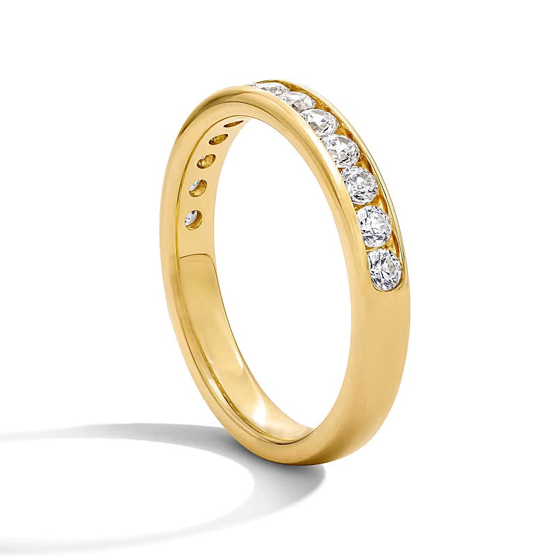 0.75 ct. Gesamtgewicht Memoire-Ring mit kanalgefassten Labordiamanten in 10K Gelbgold (F/VS2)