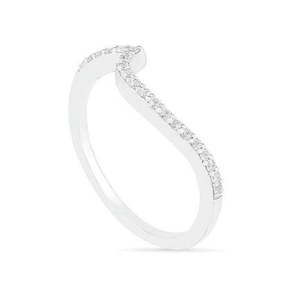 Braut-Set mit ovalem Labor-Smaragd und weißen Saphiren, seitlicher Besatz, Double-Bypass-Split-Shank, in rhodiniertem Sterlingsilber