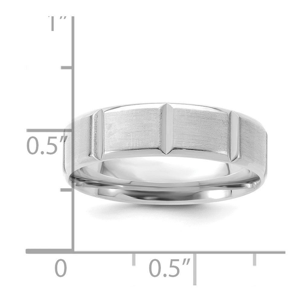 14K Weißgold 6 mm leichter Ehering mit Komfort-Passform, gebürsteter/polierter, abgeschrägter Kante und vertikalen Linien