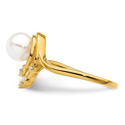 14K Gelbgold polierter Ring mit Diamant, 0,05K, und ovalen Süßwasserzuchtperlen, Größe 7
