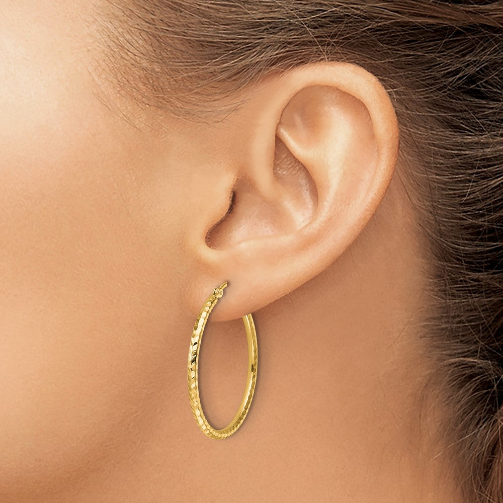 10K Gelbgold Diamantiert 2mm Rund Röhre Creolen
