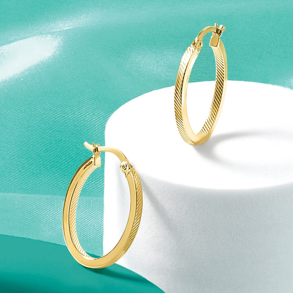 10K Gelbgold Poliert und Strukturiert Oval Creolen