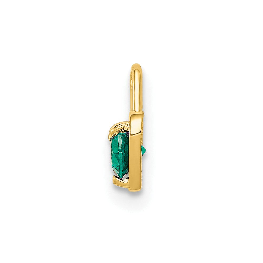 10K Gelbgold 10ky May Grün Kristall Geburtsstein Herz Charm