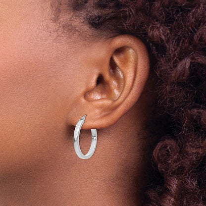 10K Weißgold 2x3mm Rechteck Röhre Creole