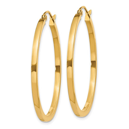 10K Gelbgold 2mm Quadratisch Röhre Creolen