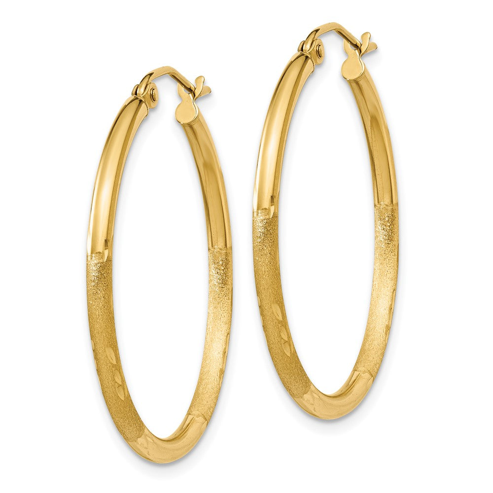 10K Gelbgold Satiniert und Diamantiert 2mm Rund Röhre Creolen