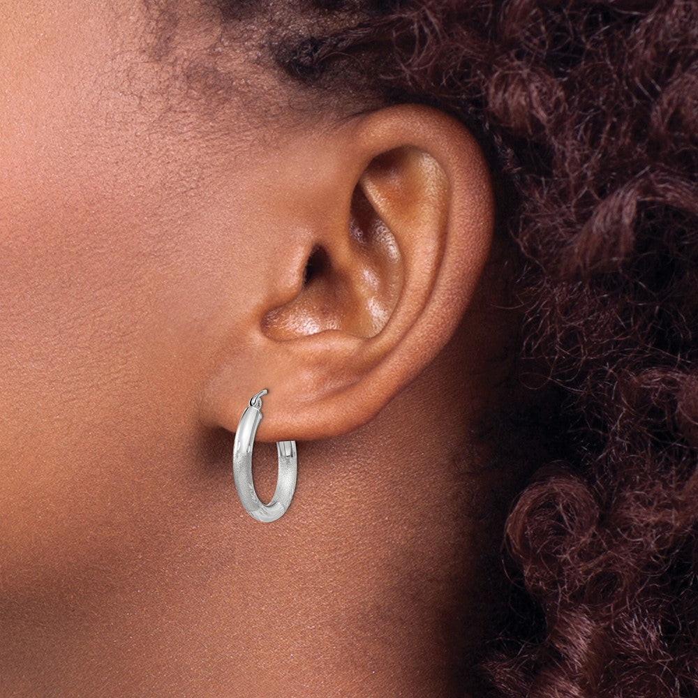 10K Weißgold Satiniert & Diamantiert 3mm Rund Creolen