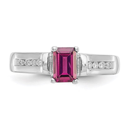 10K Weißgold Ring mit Rhodolith-Granat und 0,08 ct. Diamant