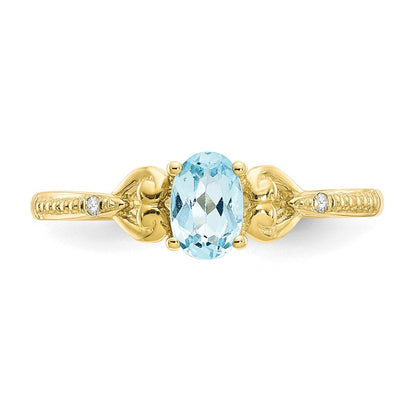10K Gelbgold Ring mit ovalem Swiss-Blue-Topas und natürlichem Diamant