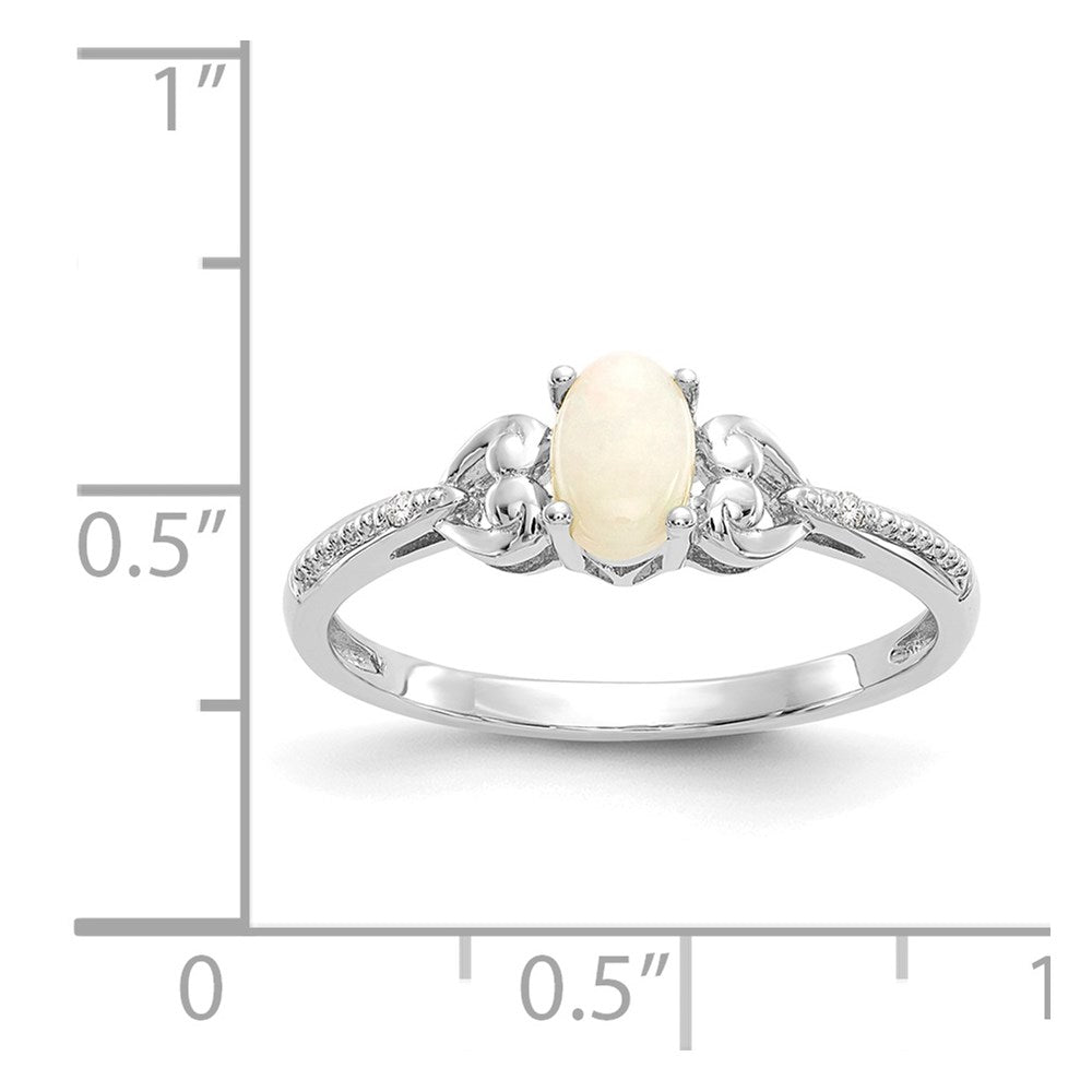 10K Weißgold Ring mit Opal und Diamanten