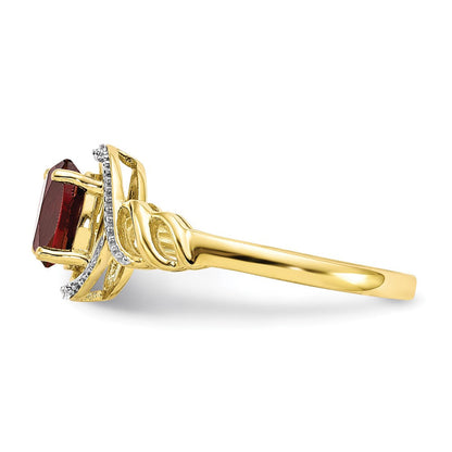 10K Gelbgold Ring mit Granat und Diamant