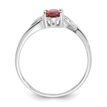 14K Weißgold Ring mit polierter Oberfläche und echtem Granat-Geburtsstein