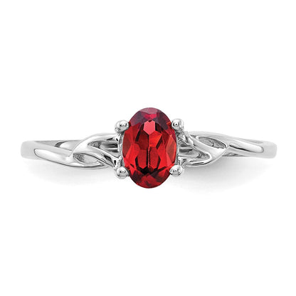 14K Weißgold Ring mit polierter Oberfläche und echtem Granat-Geburtsstein