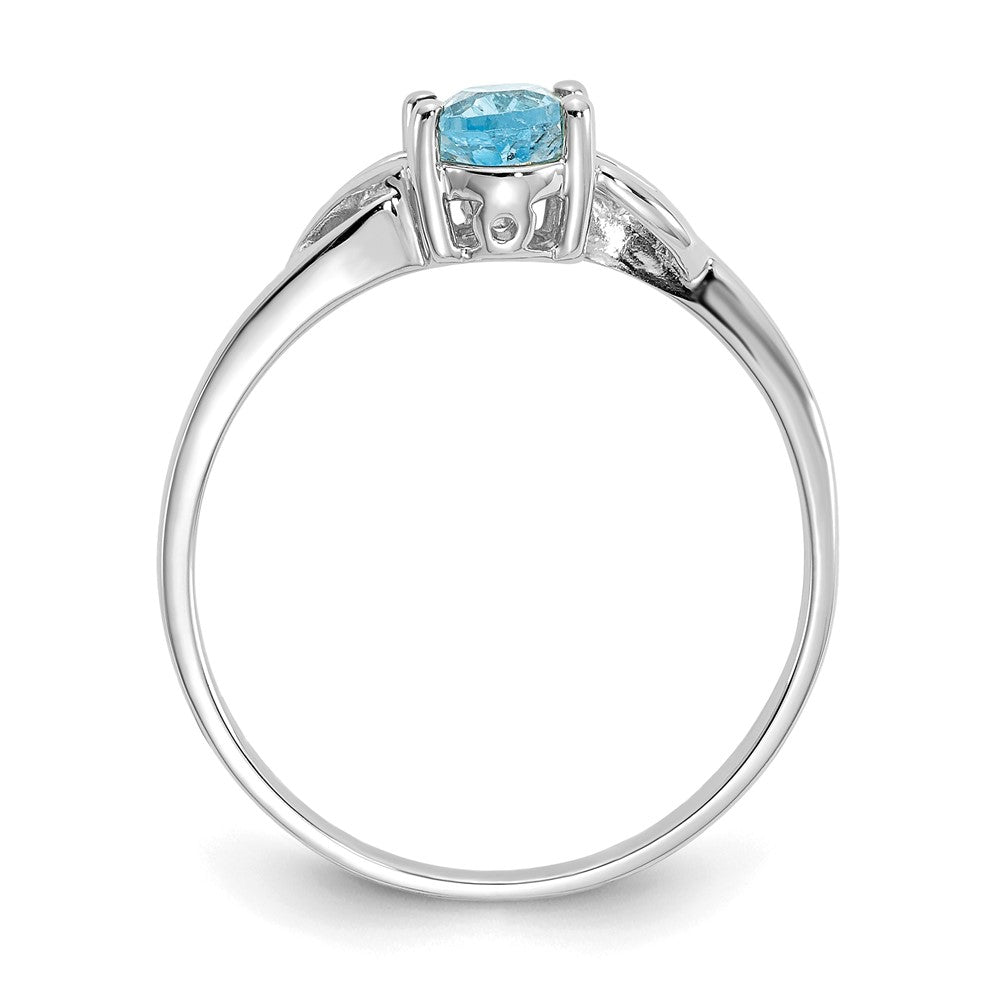 14K Weißgold Ring mit poliertem echtem Blautopas-Geburtsstein
