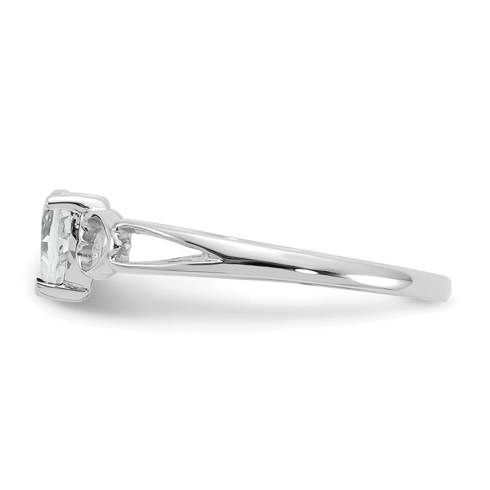 14K Weißgold Ring mit Politur und echtem Weißtopas-Geburtsstein