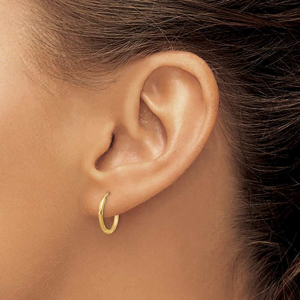 10K Gelbgold 1.5mm Satiniert Diamantiert Endlos Creolen