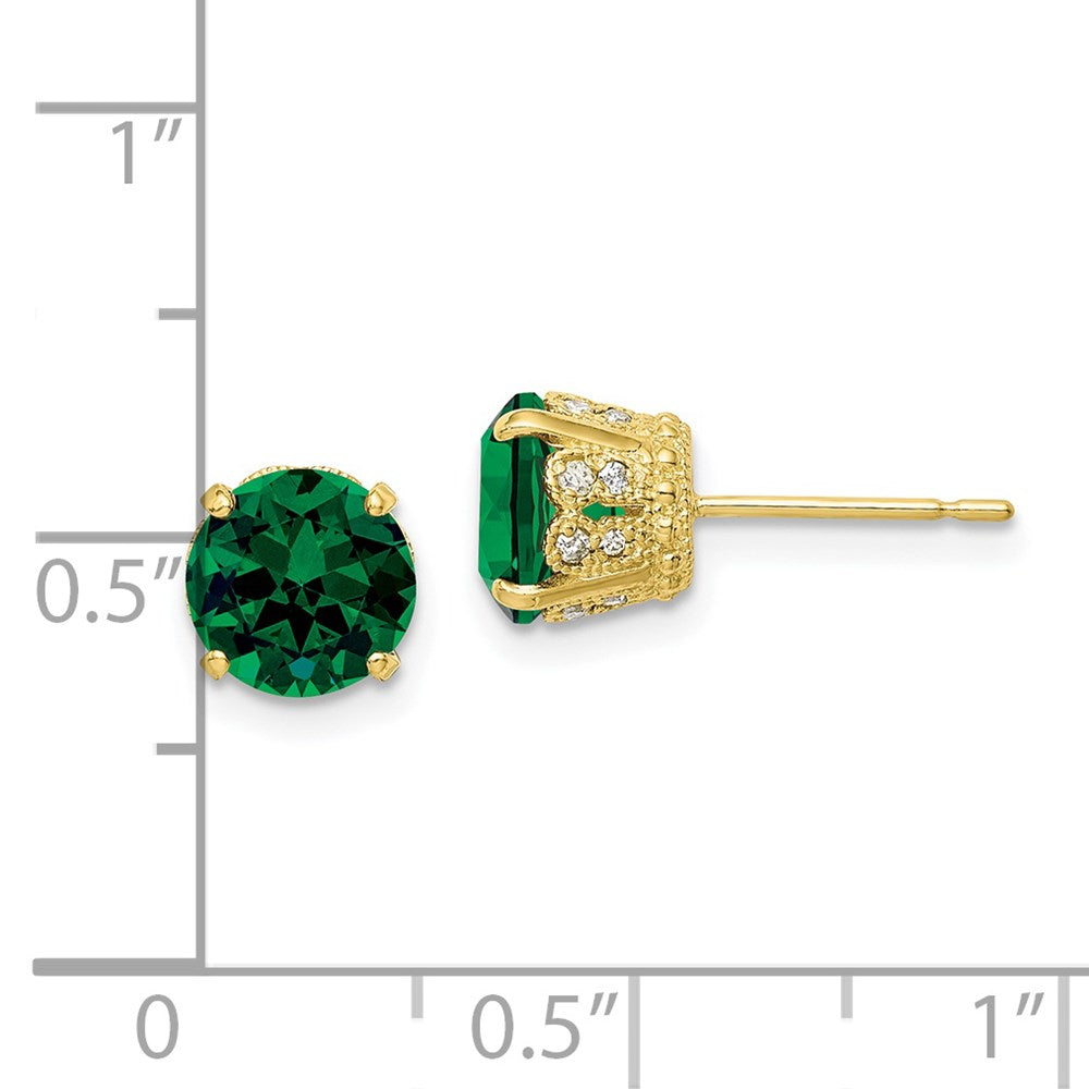 10K Gelbgold Tiara-Kollektion Diamant-Ohrstecker mit im Labor gezüchtetem Smaragd