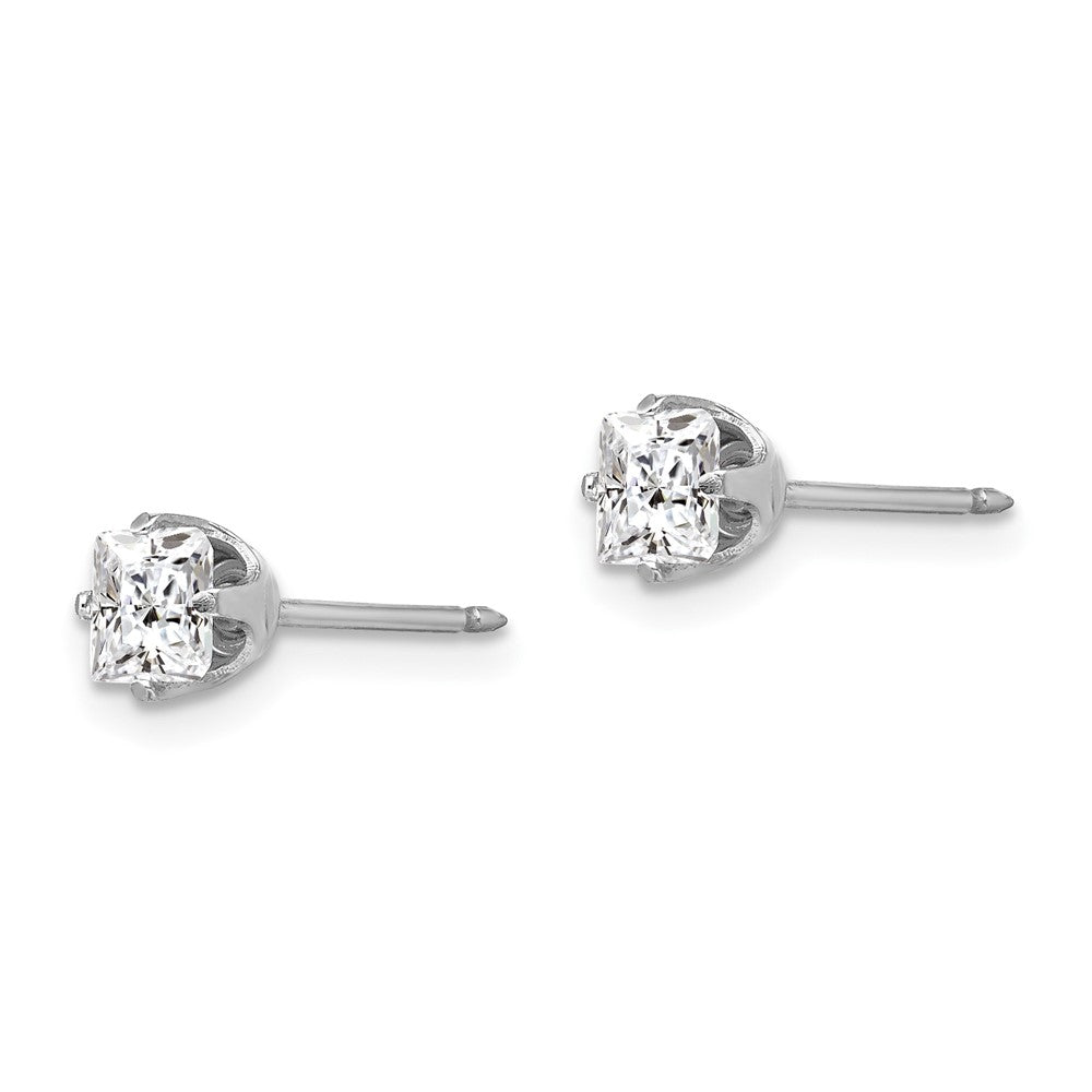 14K Weißgold Inverness 5mm Sq Zirkonia Ohrstecker