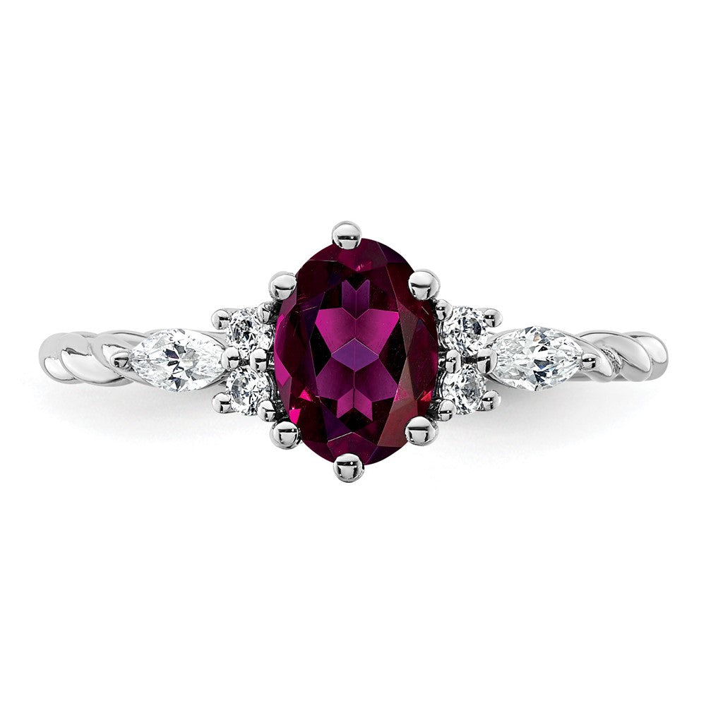 14K Weißgold Diamant- und 7x5 Oval Juni/Rhodolith-Granat-Ring mit gedrehtem Design, Größe 7