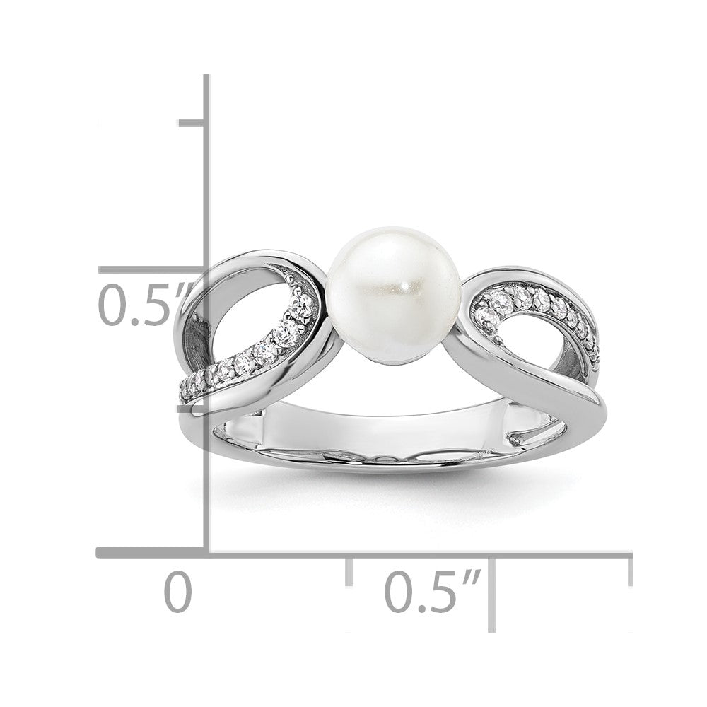 14K Weißgold Ring, poliert, mit 0,125 Karat Diamant und weißer Süßwasser-Zuchtperle, Größe 7