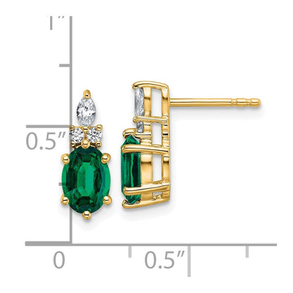 14K Gelbgold Ohrstecker mit Diamanten und 7x5 ovalem synthetischem Mai-Smaragd