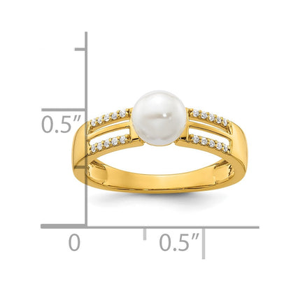 14K Gelbgold Ring poliert mit 0,067 Karat Diamant und Süßwasser-Zuchtperle, Größe 7