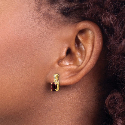 14K Gelbgold Ohrstecker mit ovalem Januar-Granat (7x5) und Diamanten