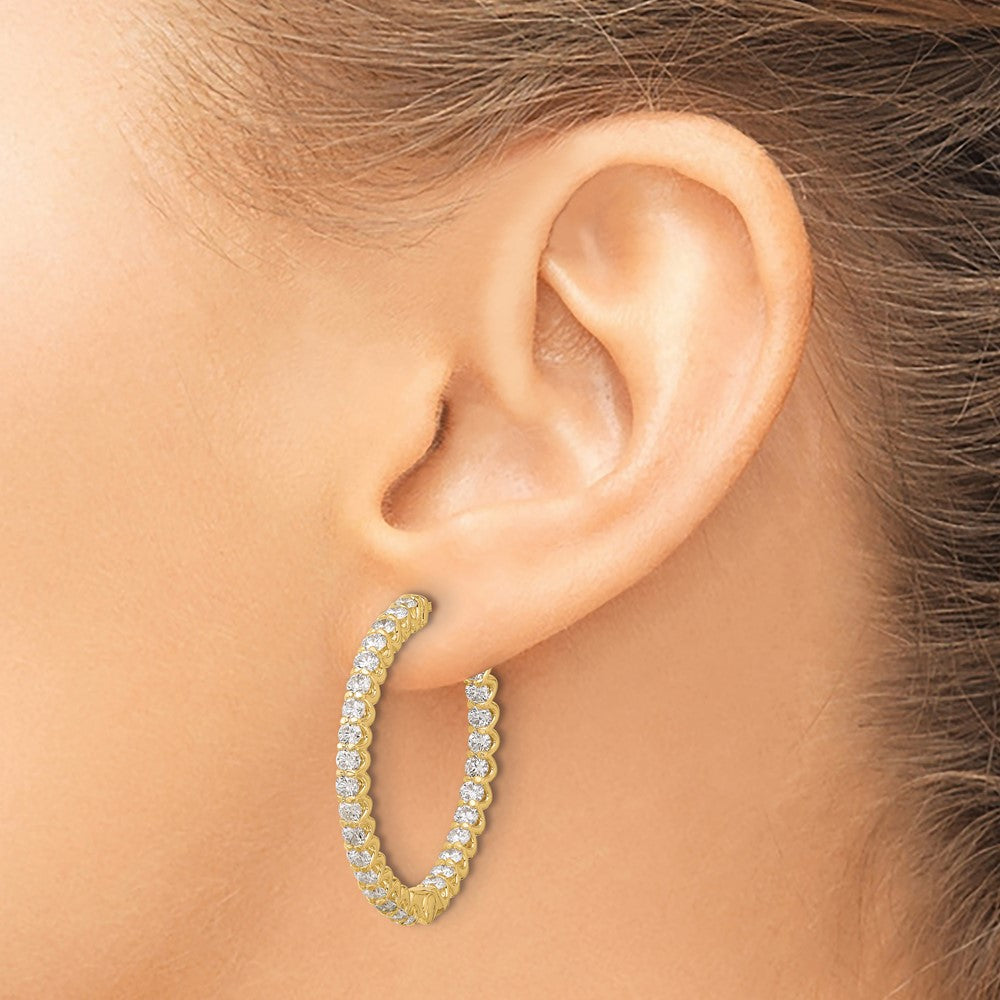 14K Gelbgold 2.9 Karat Diamant In/out Creole mit Sicherheits Verschluss Ohrringe