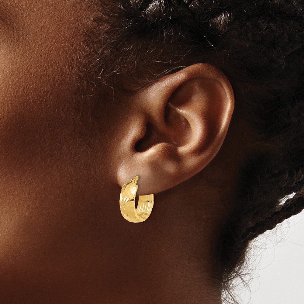 14K Gelbgold Poliert und Diamantiert 6mm Creolen