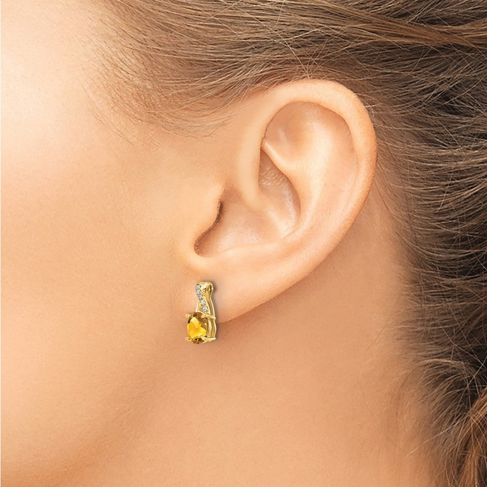14K Gelbgold Ohrstecker mit ovalem Citrin (7x5 mm), November-Geburtsstein, und Diamanten
