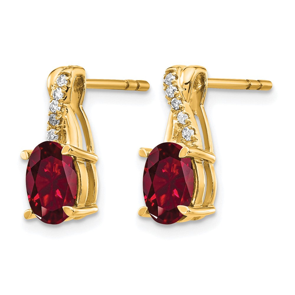 14K Gelbgold Ohrstecker mit 7x5 ovalem Juli-Geburtsstein/synthetischem Rubin und Diamanten