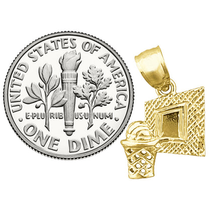 14K Gold Charm Basketball im Korb mit Brett