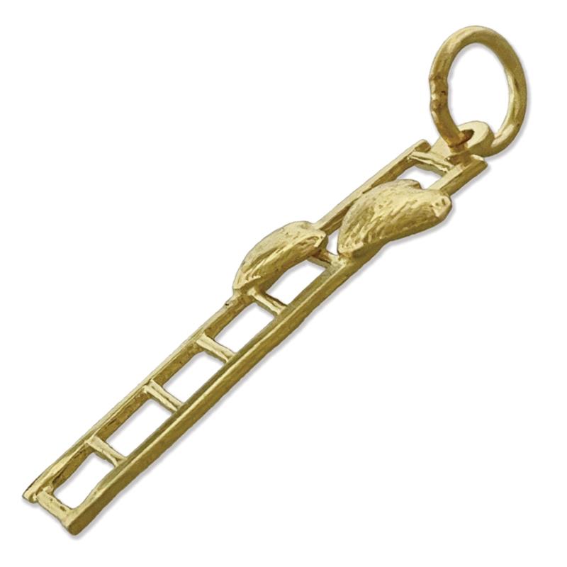 14K Gold Charm mit zwei Herzen und Leiter