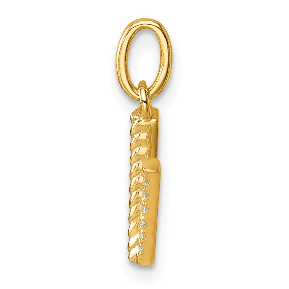 14K Gelbgold gedrehter Charm mit Initiale „V" und 0,05 ct. Diamant