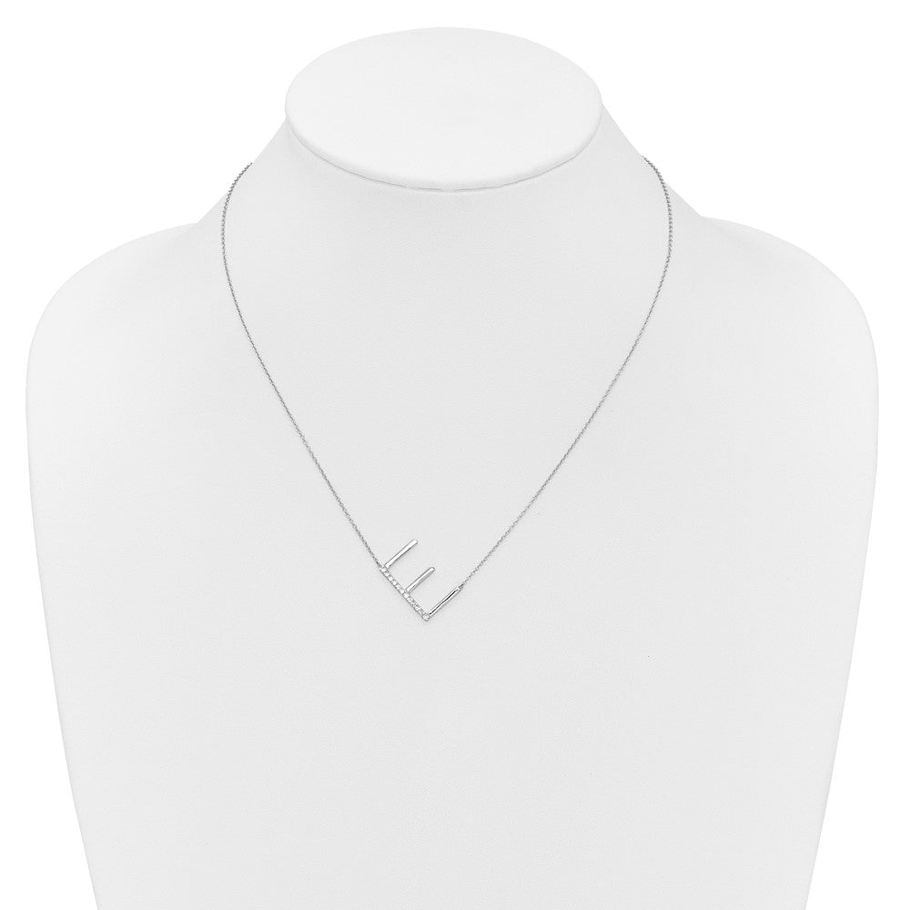 14K Weißgold Seitlich Diamant Initiale E 18 Zoll Halskette