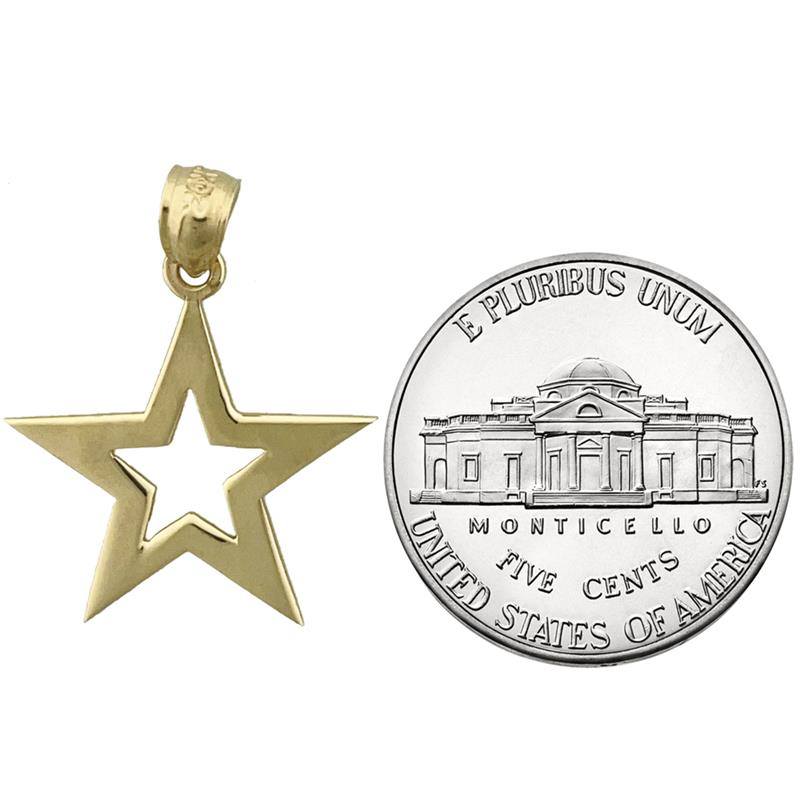 14K Gold Sternform-Anhänger mit Cutout-Design "Himmelskörper"** Alternative, kompaktere Formulierung: **14K Gold Ausgeschnittener Stern-Anhänger, Himmelsdesign